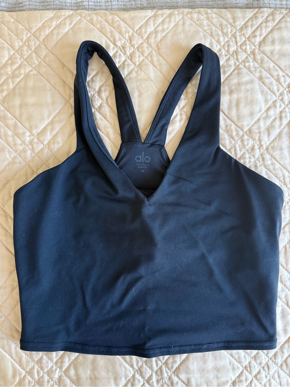 ALO Yoga Black V-Neck Racerback Sports Bra Tank